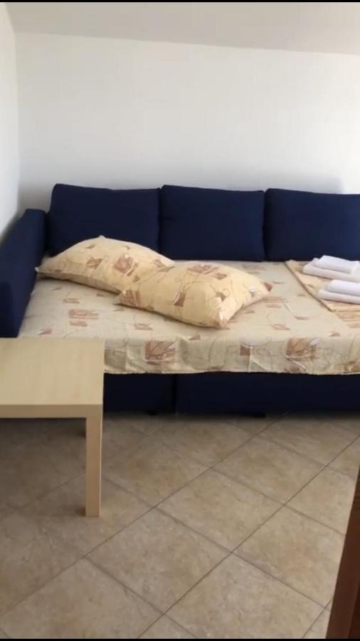 Miro Apartmani ราชานาส ภายนอก รูปภาพ